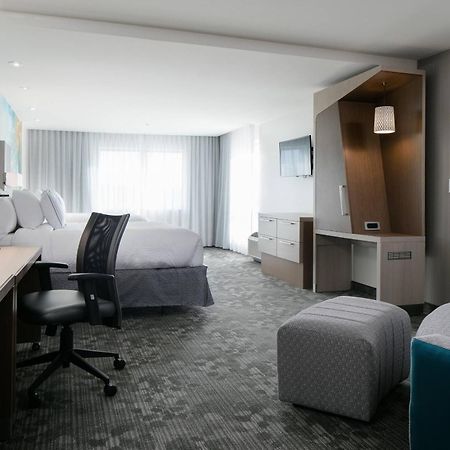 Courtyard By Marriott Omaha Bellevue At Beardmore Event Center Екстериор снимка