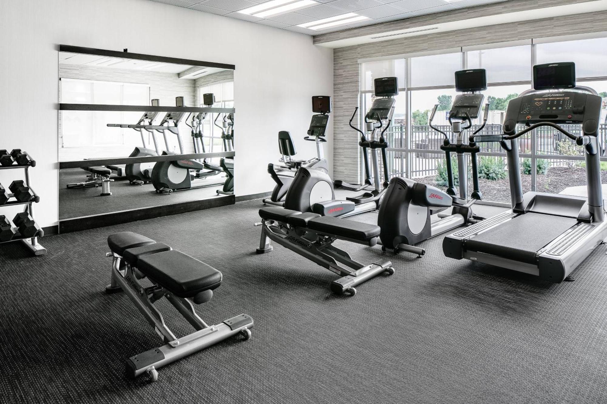 Courtyard By Marriott Omaha Bellevue At Beardmore Event Center Екстериор снимка