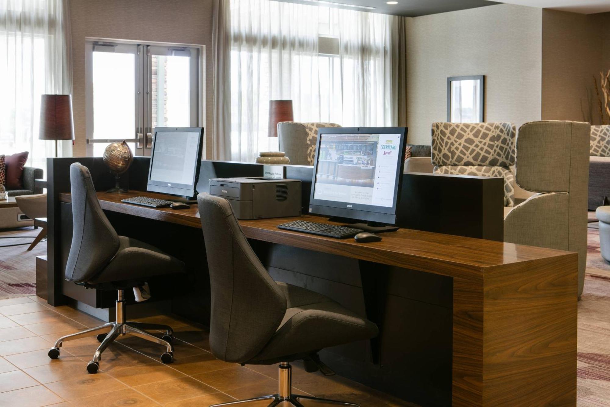 Courtyard By Marriott Omaha Bellevue At Beardmore Event Center Екстериор снимка